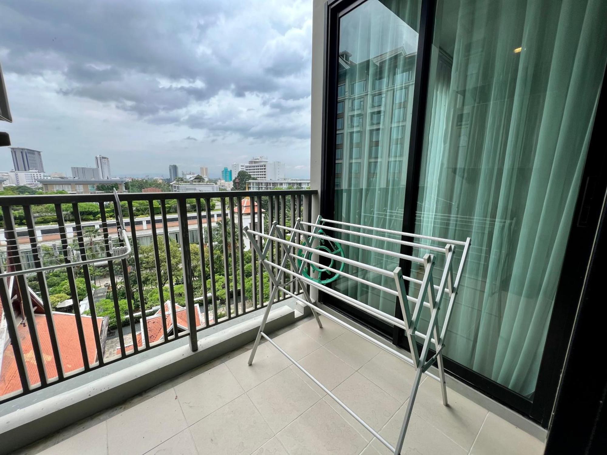 Cozy Luxury Condo @ The Astra Chiang Mai Exteriör bild